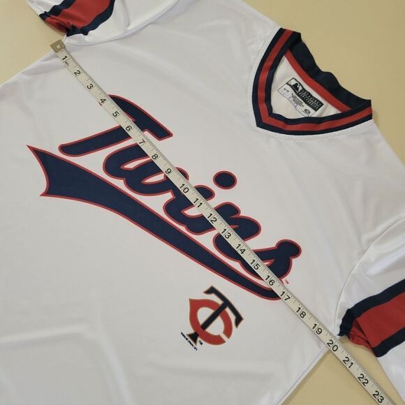 Genuine Merchandise MLB Minnesota Twins White V-neck Short Sleeve Tee - Picture 3 of 11